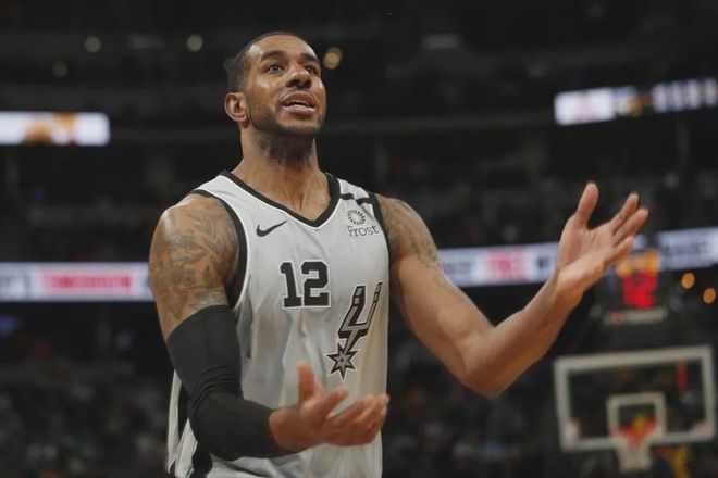 都伴随着身 都伴随着身