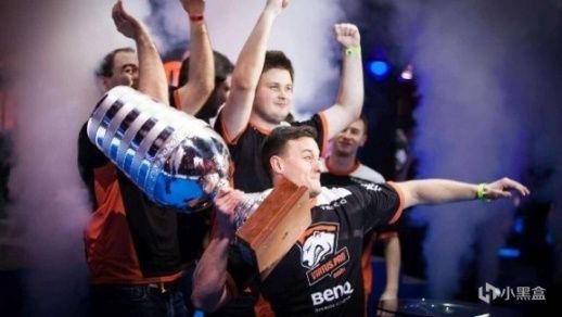 而这股潮流 而这股潮流