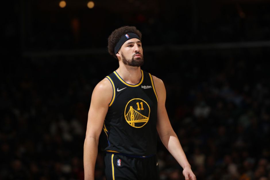 出令人瞩目 出令人瞩目